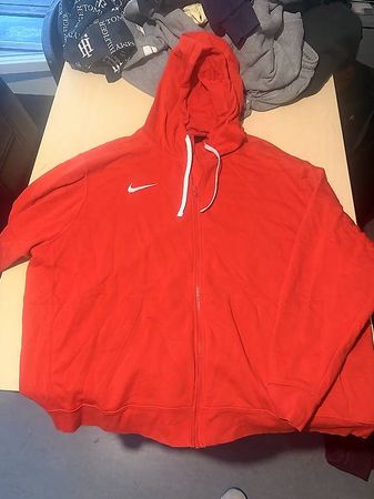 ROTE NIKE KAPUZENJACKE 3XL