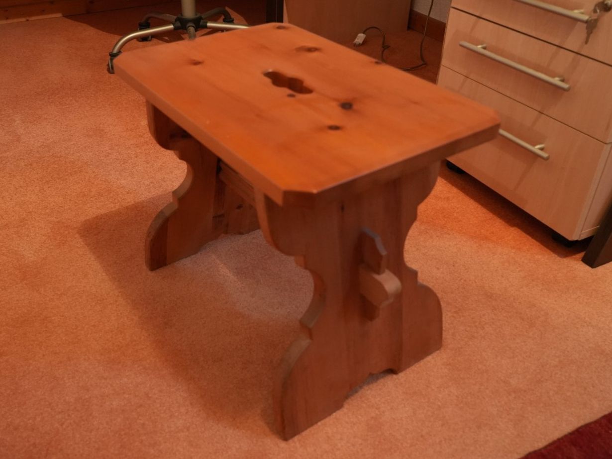Sgabelli: Schöner Fussschemel oder Tritthocker aus Holz – Usato da Neuenhof venduto da mar_ft5b 1