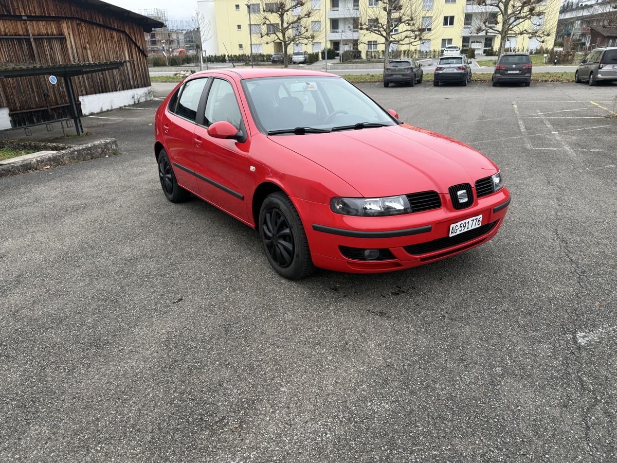 Seat Automobili: Seat Leon 1.6 – Usato da Bad Zurzach venduto da autodeal12 1