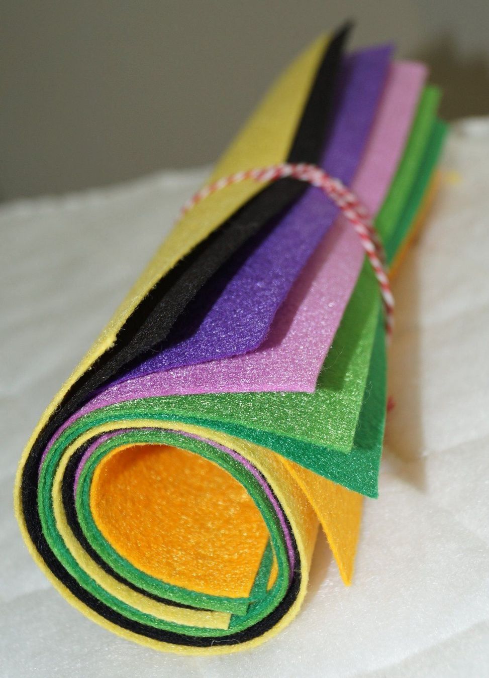 Bastelsets: BASTELFILZ-SET 7 Farben 30x30 cm  Set 10 – Neu (gemäss Beschreibung) aus Langenthal von flowersNbirds 3