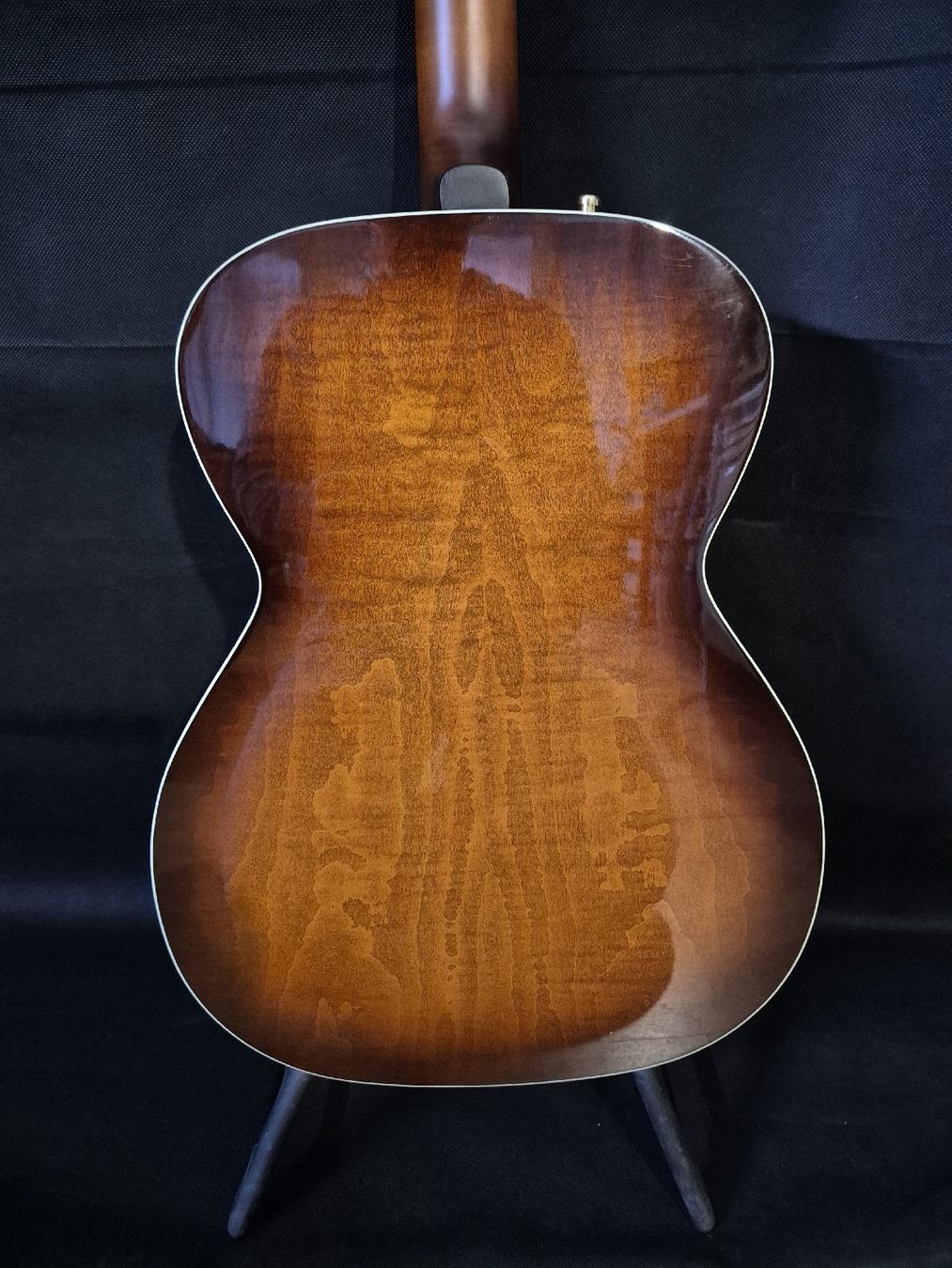 Strumenti musicali: Norman B50 Akustische Gitarre Canada – Usato da Dielsdorf venduto da 7TheRockDoc9 5