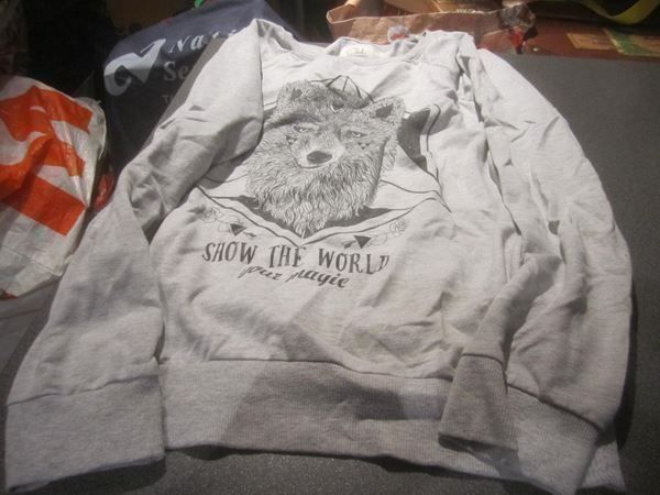 Maglioni & Felpe: Pullover Grösse XS, Clockhouse, grau – Usato da Zürich venduto da Motzkuh