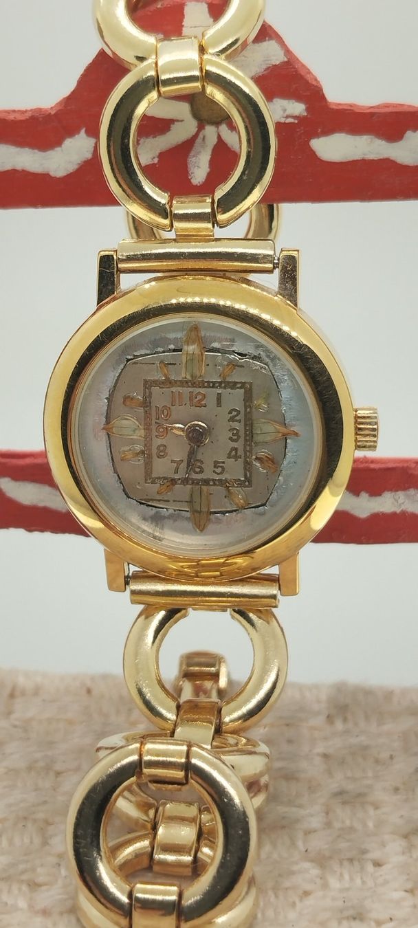 Orologi: Montre années 40's récupéré – Usato da La Chaux-de-Fonds venduto da jac_9llg