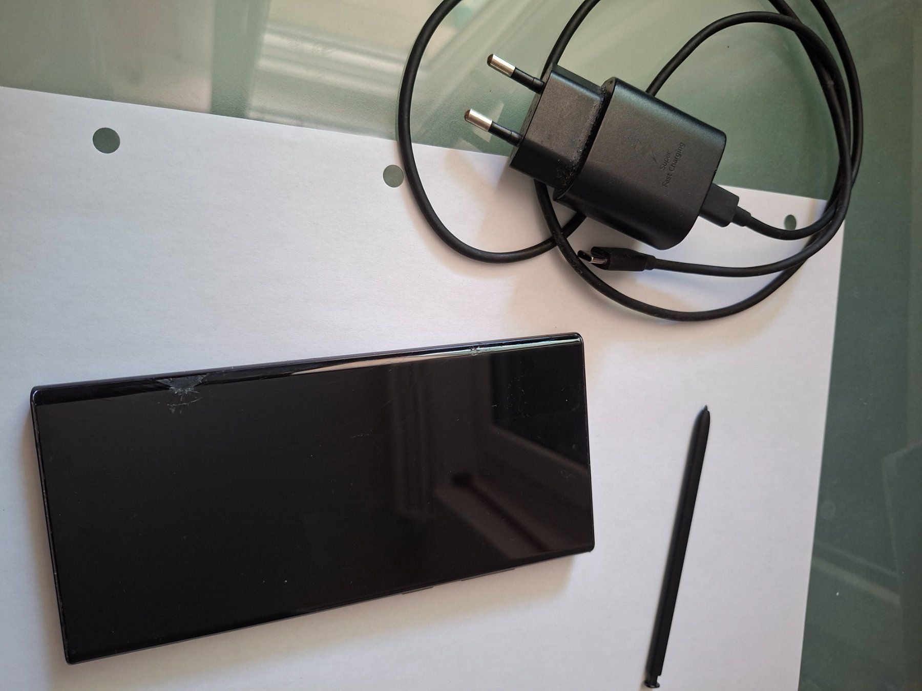 Samsung Handys / Smartphones: Samsung S22 Ultra, Defekt Display – Gebraucht aus Zürich von jes_7w2l