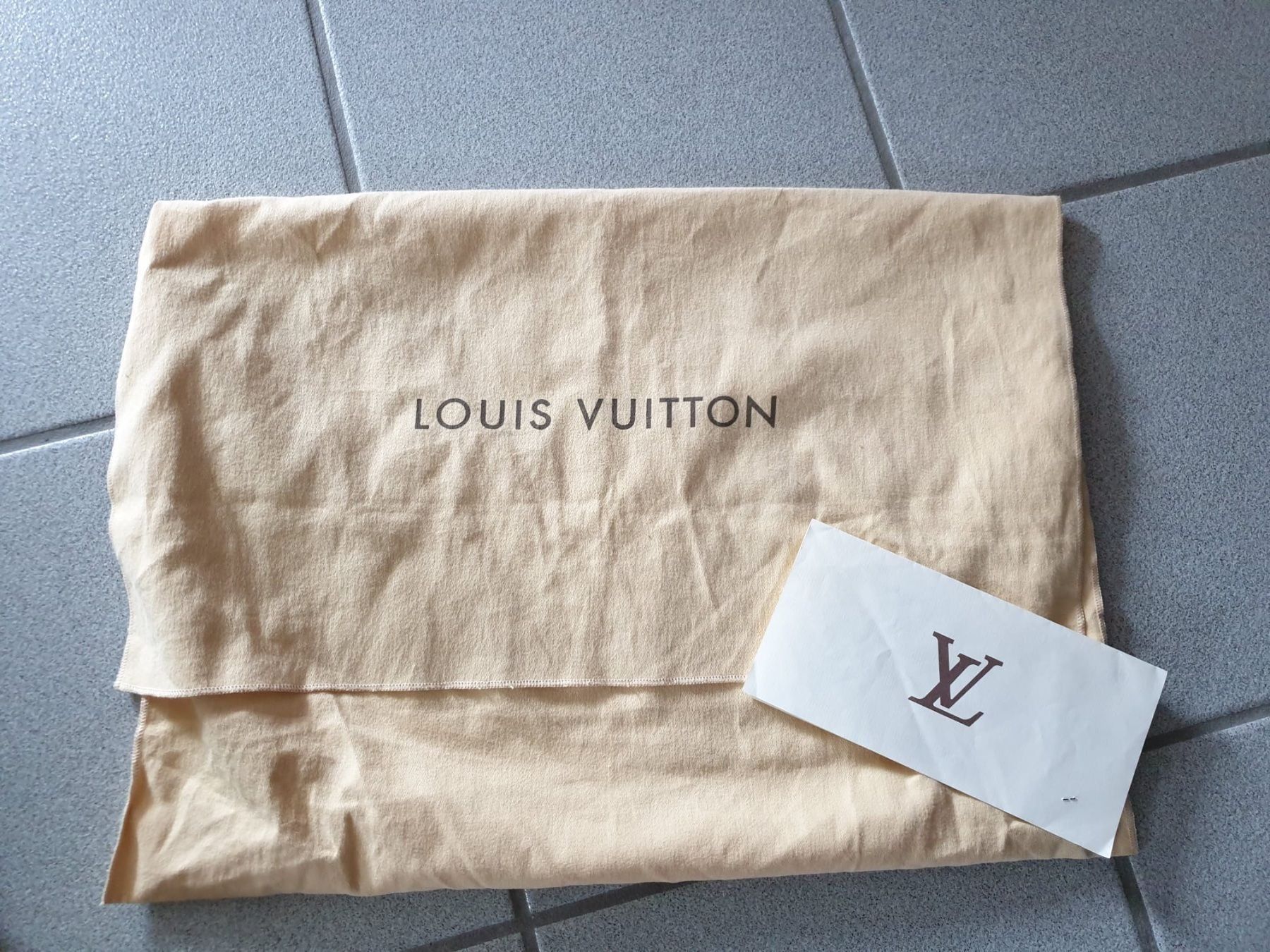 Louis Vuitton Borse da donna: Original Louis Vuitton Tivoli GM Fullset – Usato da Neuendorf venduto da DeSiriA 1