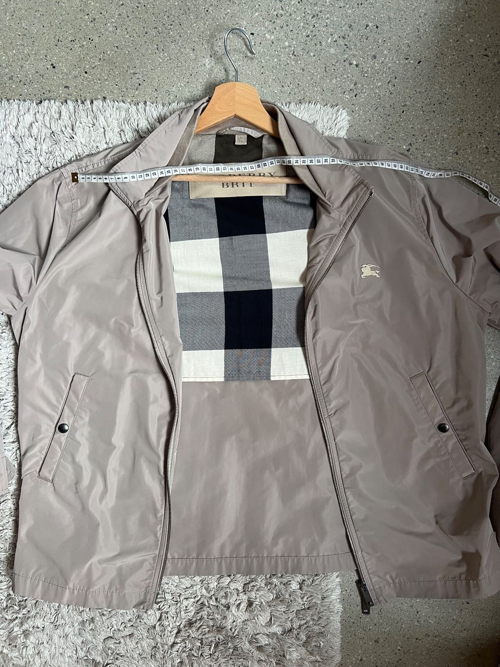 Burberry Jacken: Burberry Brit Jacket - Perfect Condition – Gebraucht aus Le Châble VS von jud_syz2 4