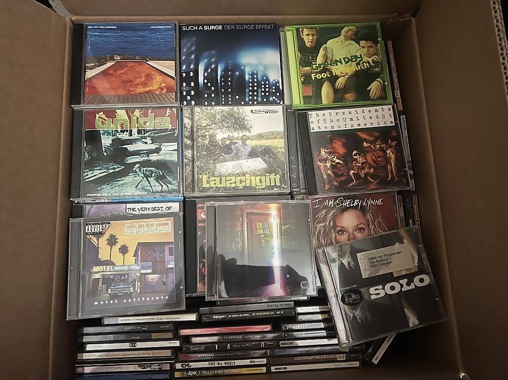 Tutti i DVDs: Musik CD's, Blueray- und DVD Sammlung – Usato da Seewis-Schmitten venduto da dvanwijngaarden 2