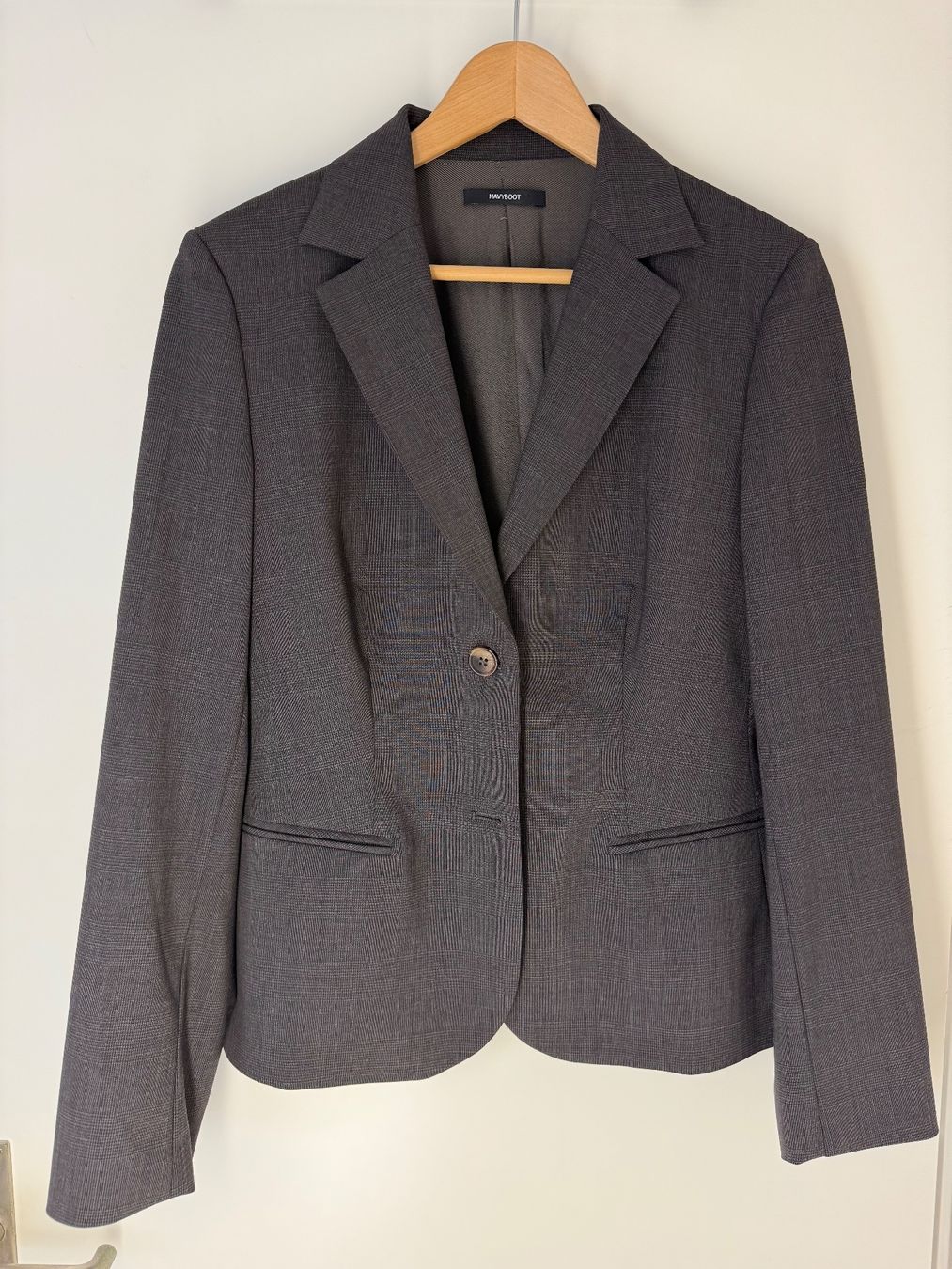 Navyboot Giacche: Navyboot Blazer Damen Gr. 42 - Wolle – Nuovo (secondo la descrizione) da Frauenfeld venduto da LIL_NA
