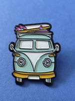 Pin: VW Bus Surfing ca. 3.5 cm