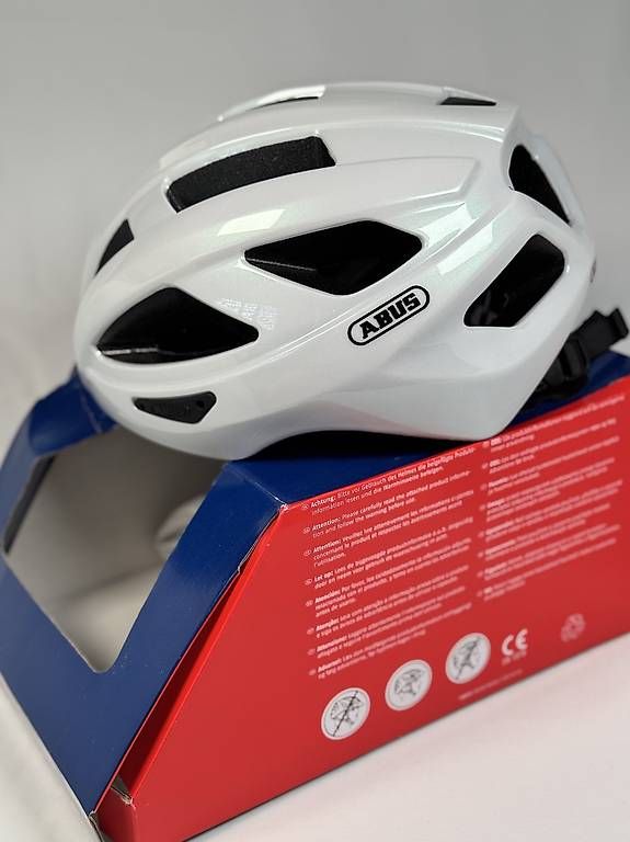 Abus Caschi: ABUS Rennradhelm Macator Velohelm Größe L 58-62 Neu – Usato da Kreuzlingen venduto da Best-Deal-Oase