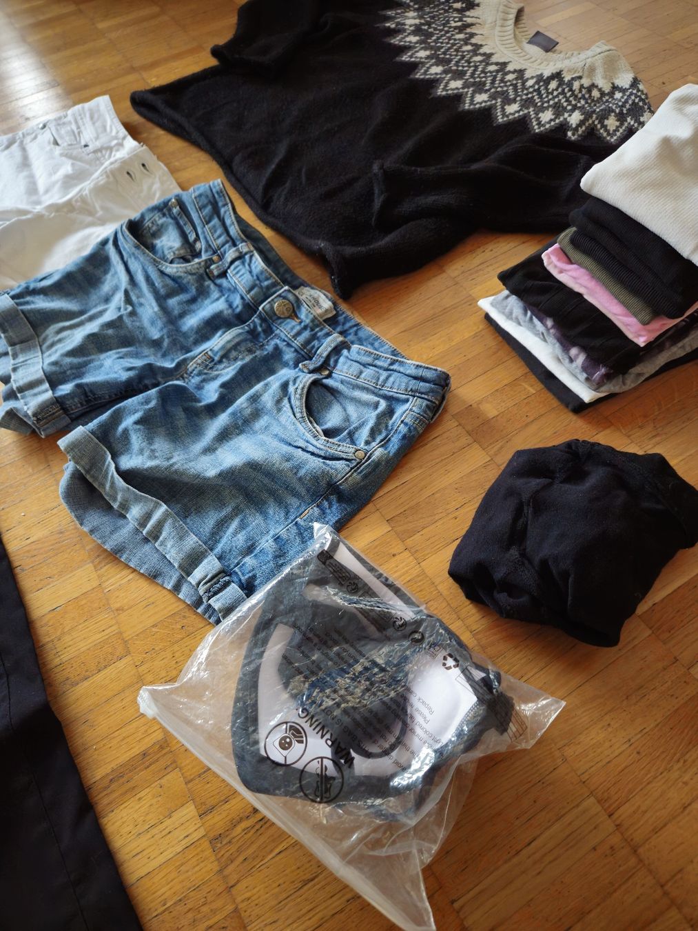Lotti di vestiti: Kleiderpaket Grösse M – Usato da Aarau venduto da _Schlumpfine_ 2