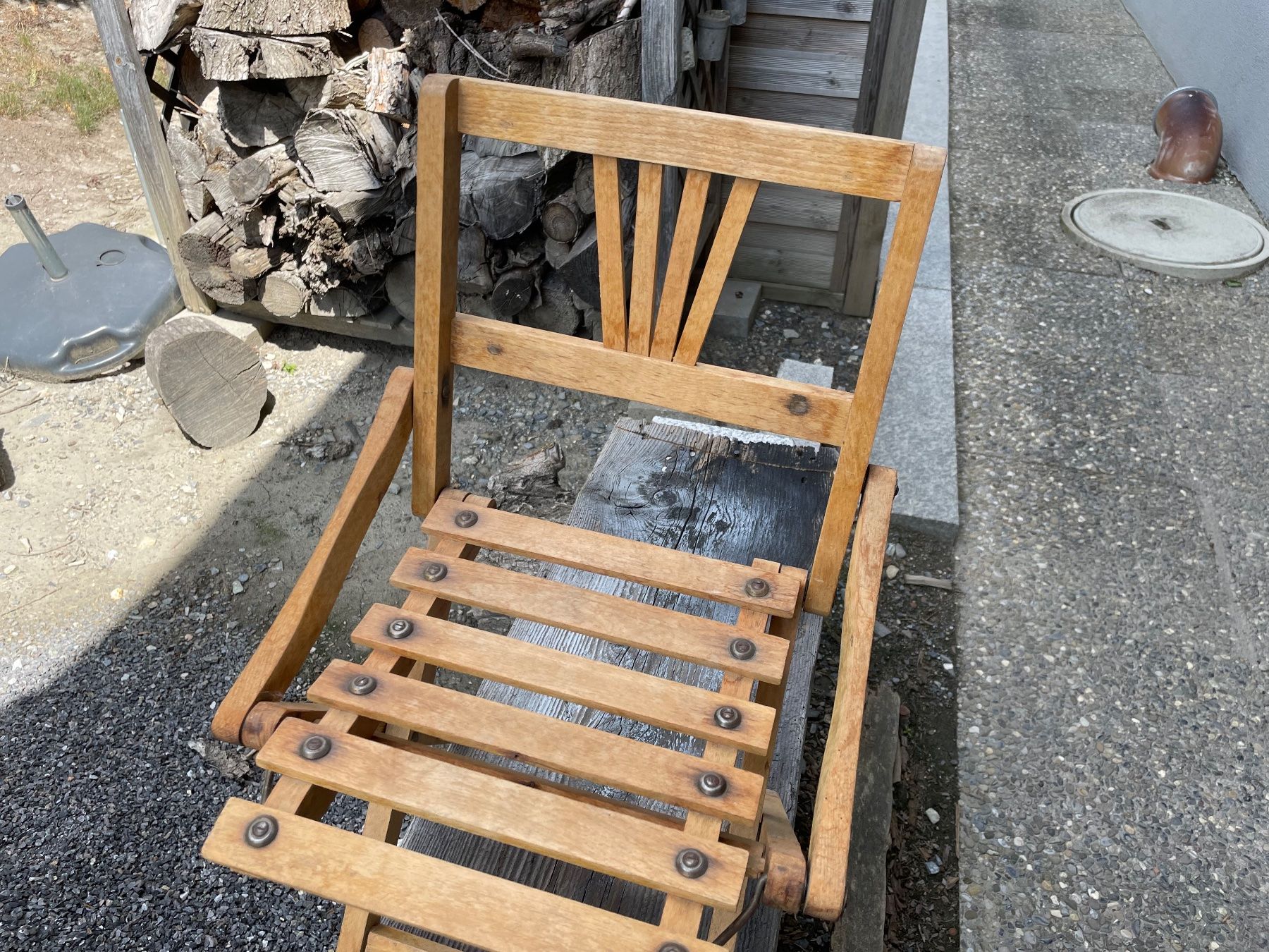 Sedie: Jolie chaise en bois. – Usato da Leytron venduto da ACLEONARD01 1