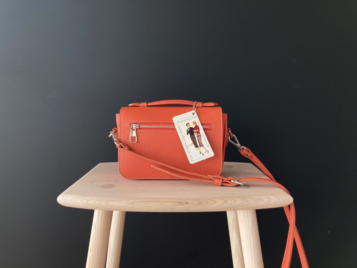 Sacs femmes: Original Lederhandtasche von THE MANUAL CO. – Neuf avec emballage d'origine à Weisslingen par inf_c2fh 1