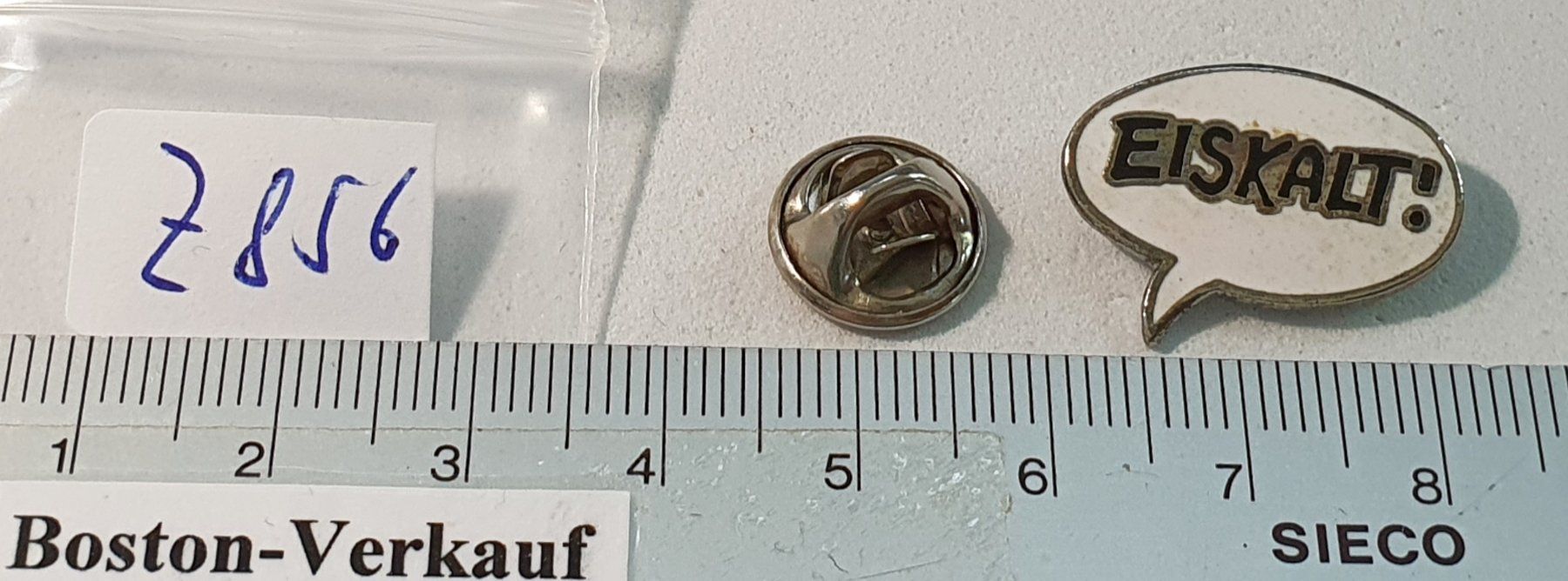 Plaquettes & Badges: Z856 - Pin Sprechblase...  EISKALT! – D'occasion à Reinach BL par Boston-Verkauf 1