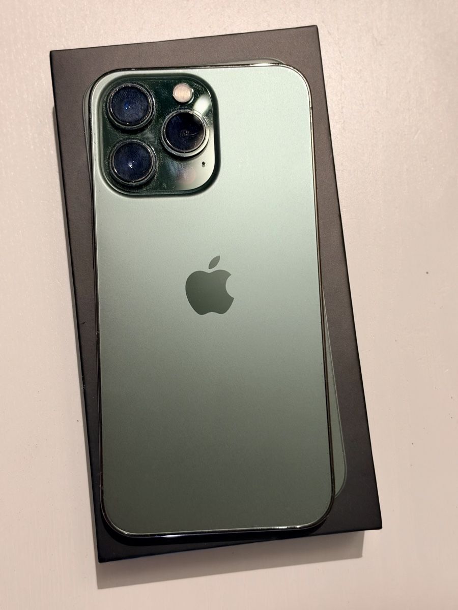 Apple Telefoni cellulari / Smartphones: Iphone 13 pro GREEN A2638 256gb  – Usato da Zug venduto da cp_creative 1
