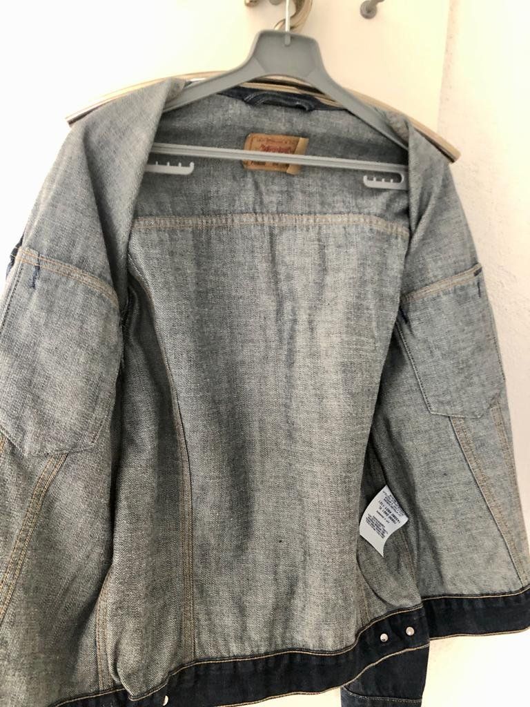 Levi's Giacche: Levis jeansjacke – Usato da Schlieren venduto da Sunshines 3