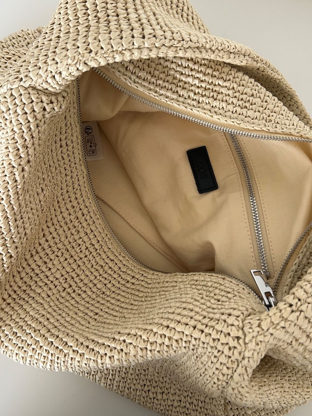 Cos Borse da donna: COS TOTE BAG — RAFFIA – Usato da Zürich venduto da _nathalie_ 1