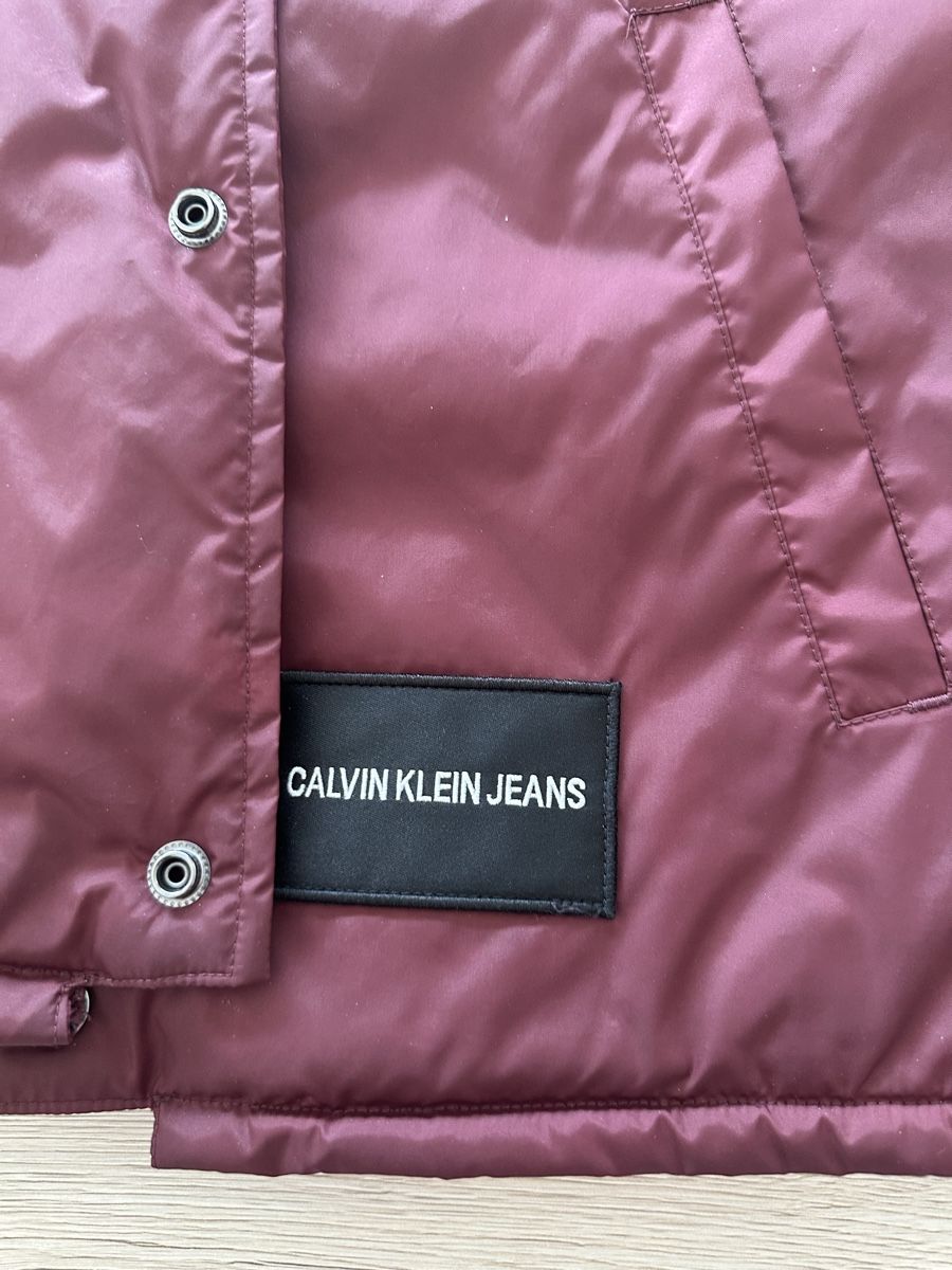 Giacche: Veste Calvin Klein Jeans Bordeaux – Usato da Moutier venduto da francisco20 1