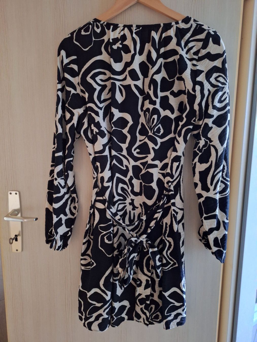 C&A Robes: Langarm Kleid – Neuf (Voir description) à Wängi par jan_7twg 1