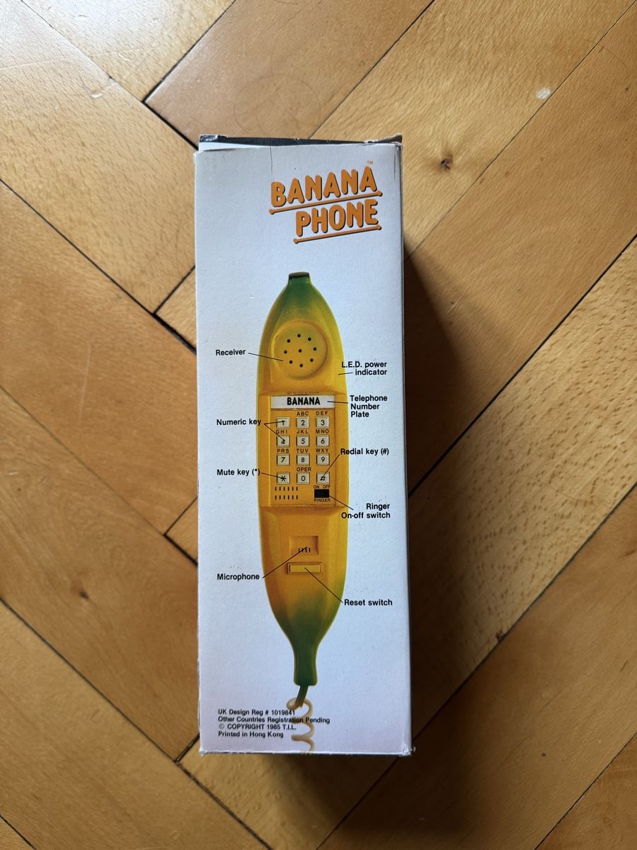 Telefone: Vintage Banana Telefon – Neu und originalverpackt aus St. Gallen von J00rdin 2