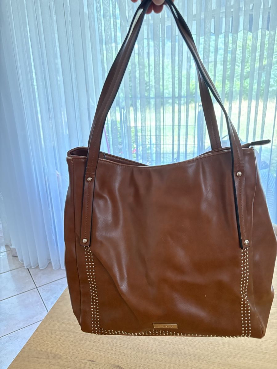 Taschen für Damen: Borsa a mano marrone con borchie – Gebraucht aus S. Antonino von LIKA91 3