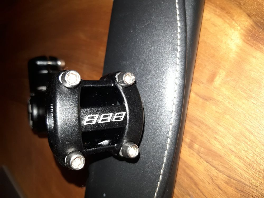 Potence De Vélo BBB HighFix V2 - Aluminium, Diamètre 31.8 Mm, Surdimensionnée Pour Un Réglage Confortable