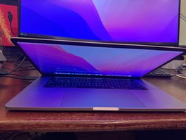MacBook Pro 15
