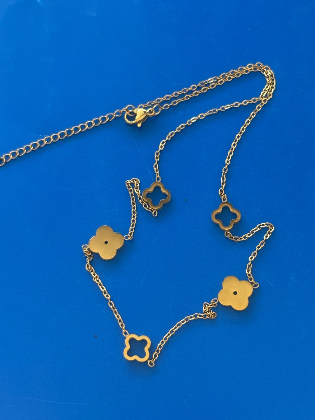 Catenine: Luxus Elegante Edelsthal Kette Farbe : Gold – Usato da Biel-Bienne venduto da Roserosse13 5