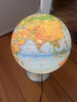 Beleuchteter Globus mit Ständer guter Zustand