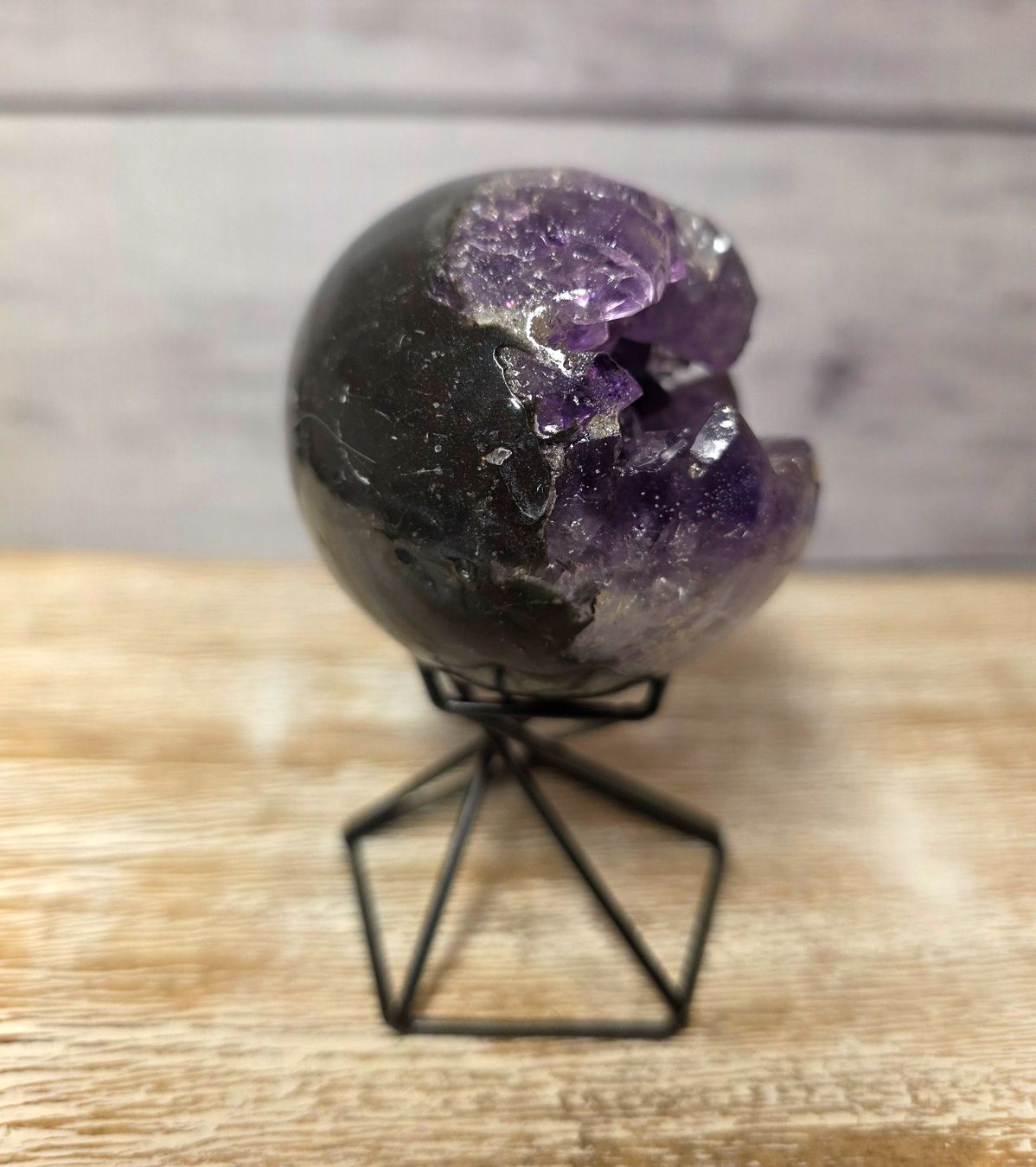 Minerali & Pietre curative: Amethyst Drusen Kugel 59mm 245g – Nuovo e nell'imballaggio originale da Matzingen venduto da Shay_Crystalz 2