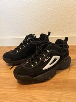 Black Fila Disruptor sneakers