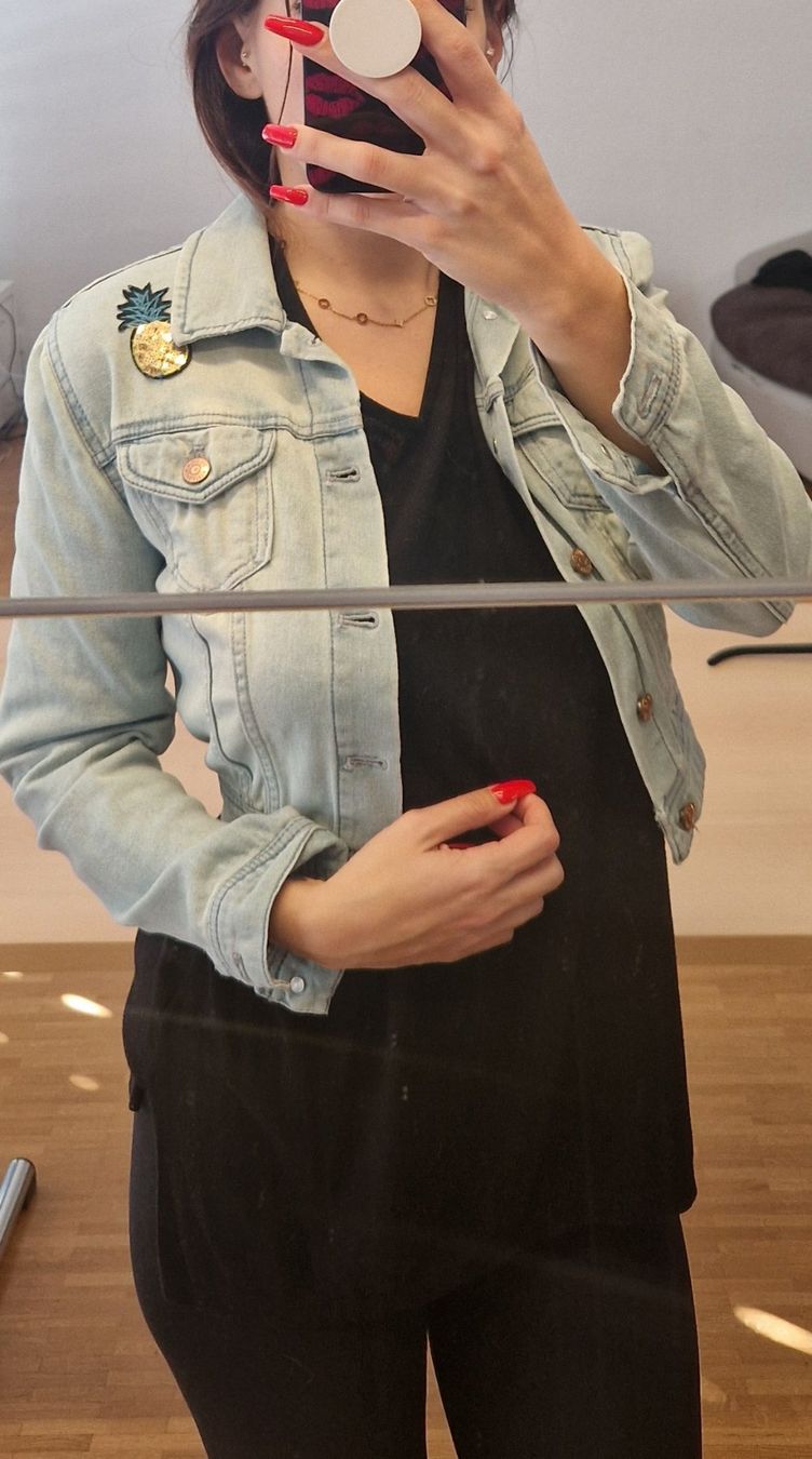 H&M Jacken: Veste en jeans courte taille 34/36 – Neu (gemäss Beschreibung) aus Versoix von aline_b 1
