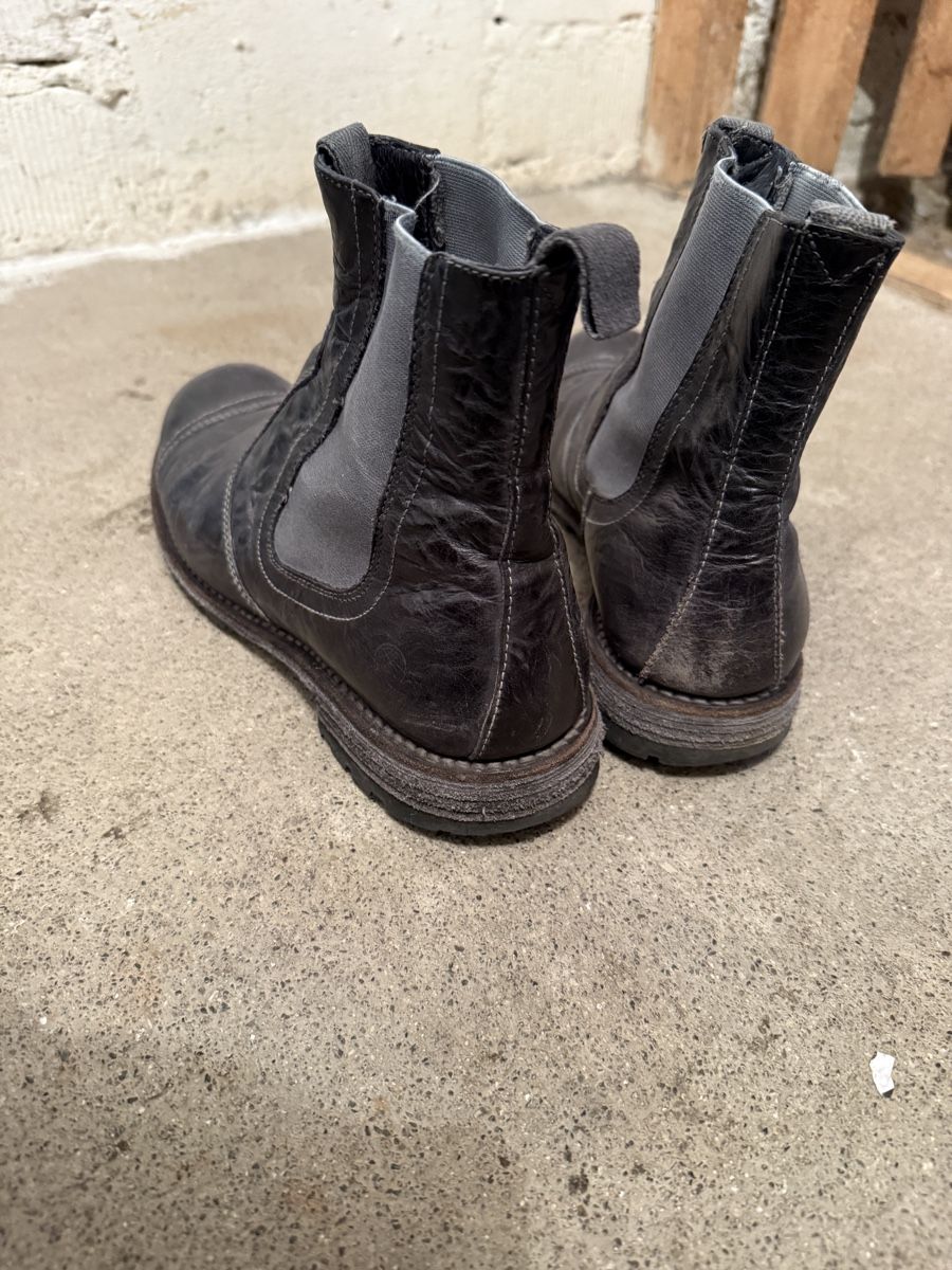 Scarpe da uomo: Herren Chelsea boots Grosse 42 – Usato da Thun venduto da Jt_ON 1