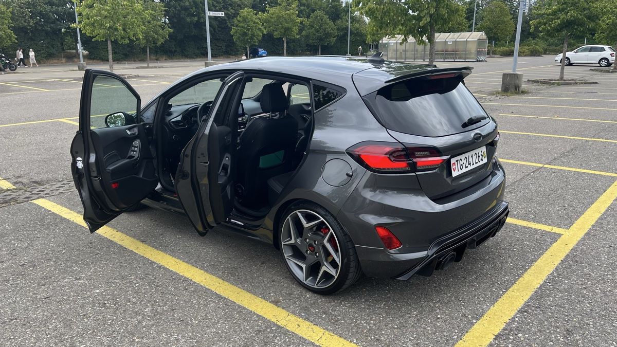 Ford Autos: Makelloser Ford Fiesta ST 200PS – Gebraucht aus Kreuzlingen von TheCurry 6