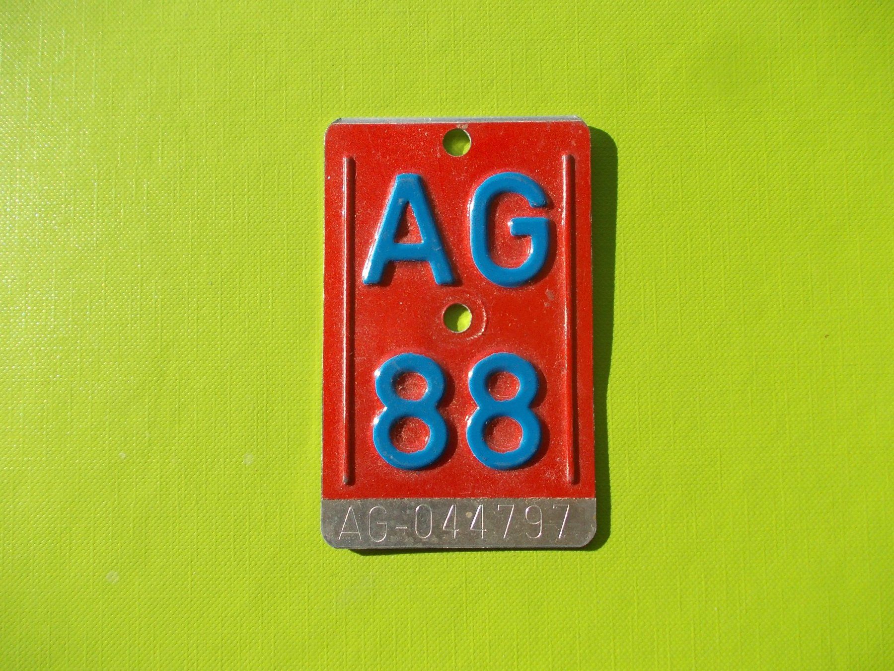 Insegne: Velonummer / Fahrradnummer AG 88 – Usato da Gsteigwiler venduto da HORMIGA21
