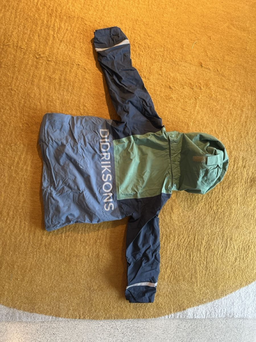 Didriksons Giacche: Didrikson Regenjacke 120 – Usato da Biberstein venduto da Anka01 1
