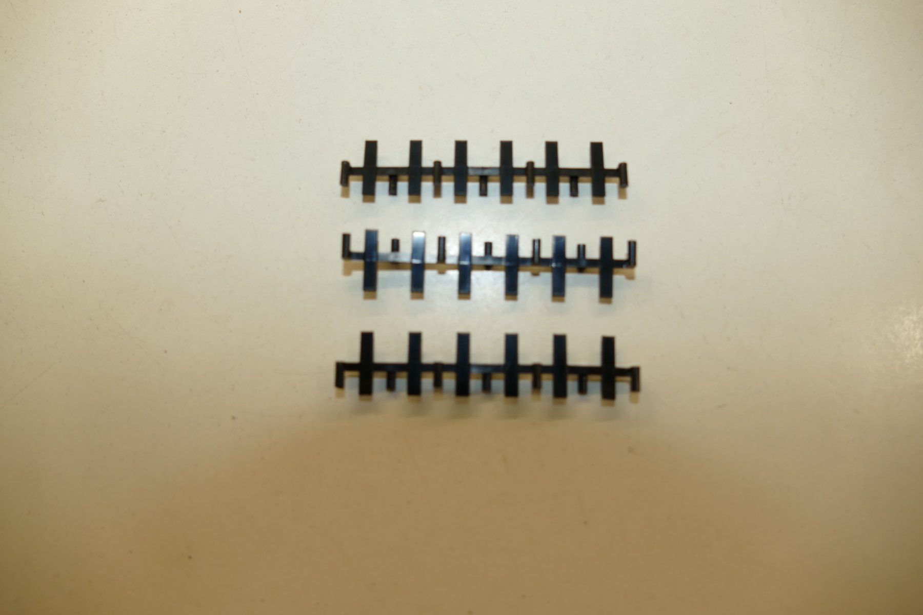 Trix Modellini di ferrovie: Minitrix N: 3x6 Isolier-Schienenverbinder – Nuovo (secondo la descrizione) da Niederhasli venduto da rail-duerst 1