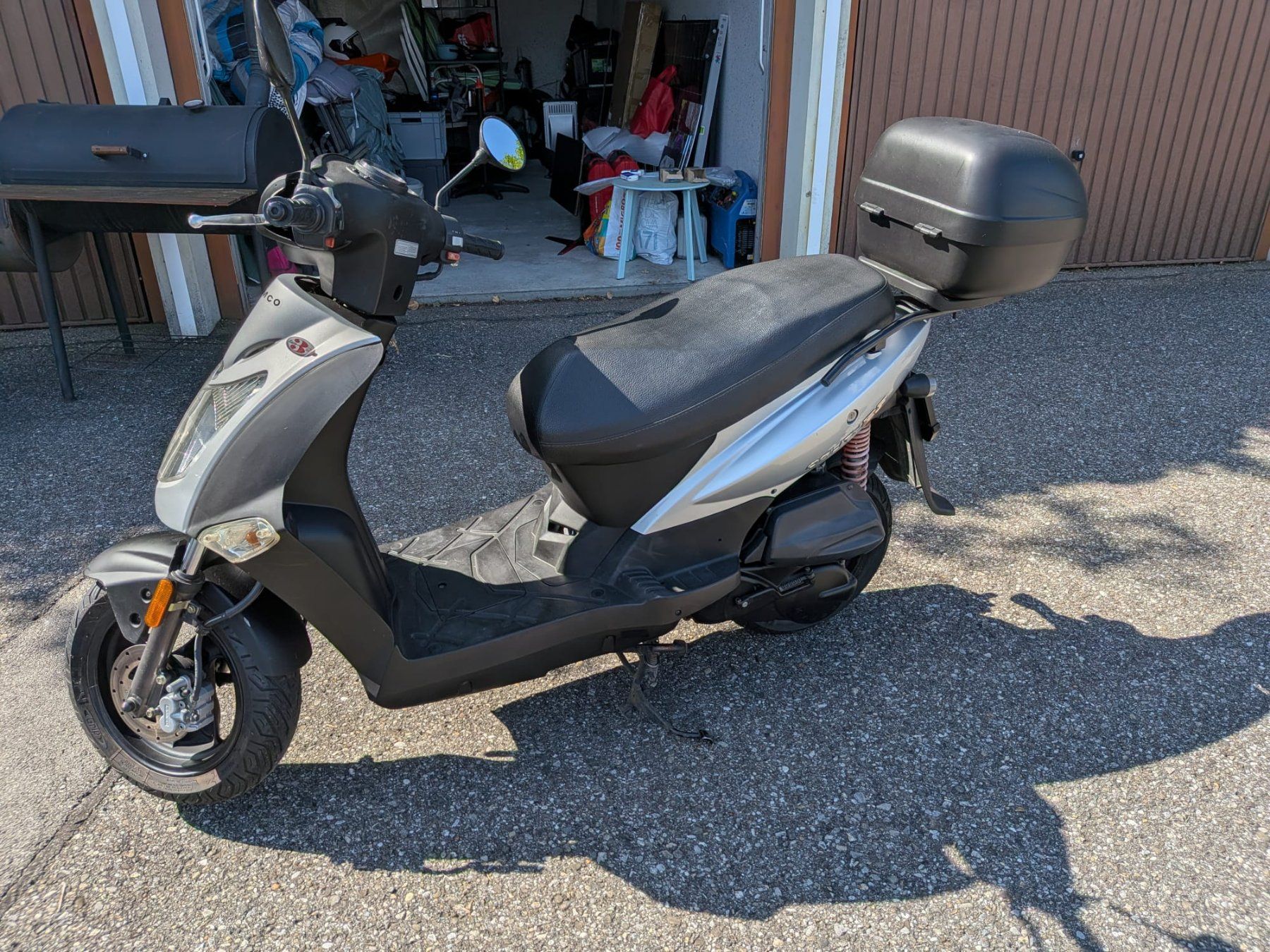 Kymco Scooters: Roller Kymco Agility 125 silber – Gebraucht aus Bettlach von HB9HKP 1