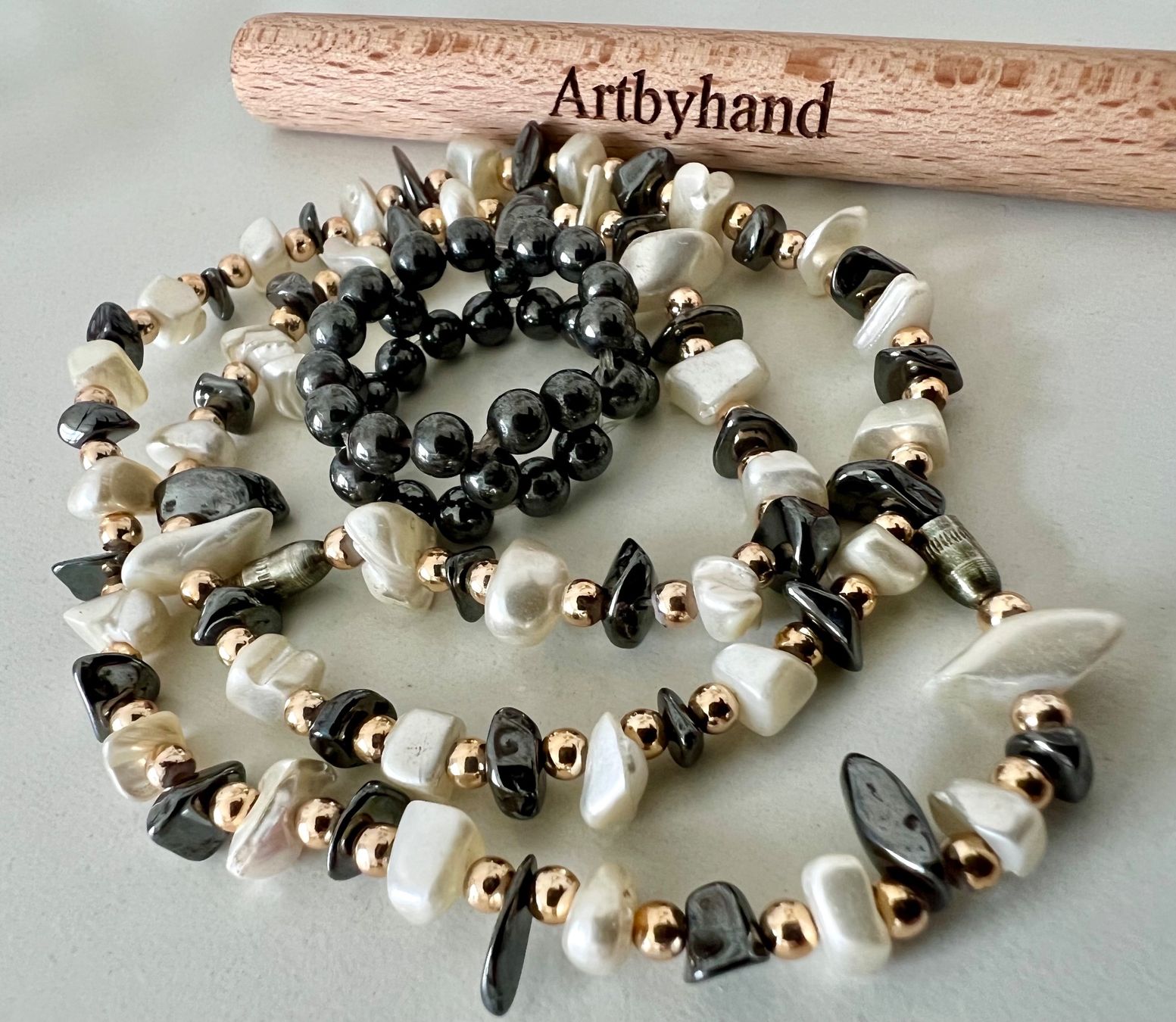 Altri gioielli: Echte Perlen & Hämatit - Edles Collier mit passendem Ring – Usato da Ruswil venduto da artbyhand 1