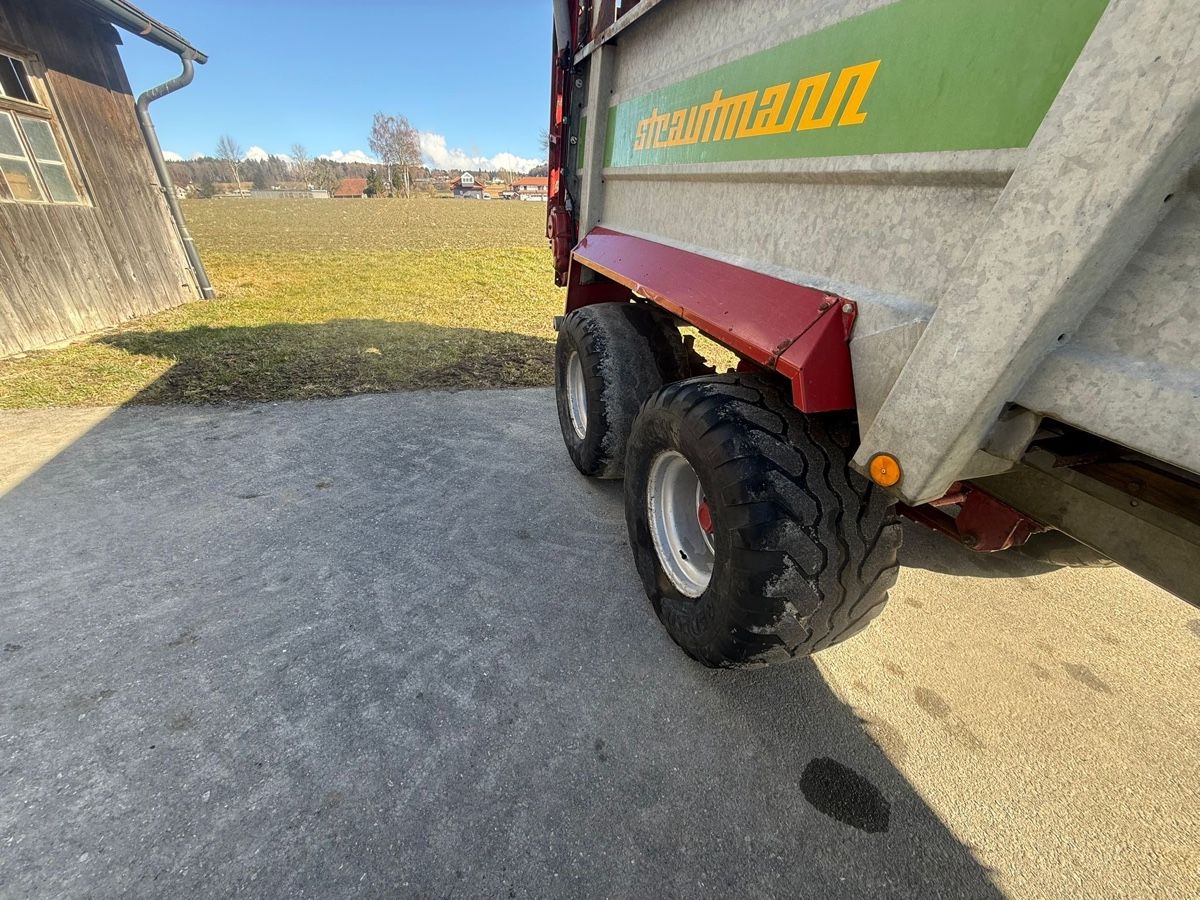 Tutte le macchine: Miststreuer Strautmann – Usato da Schongau venduto da steyr8165 5