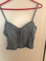 Sommer Top mit Spitze, hellblau, neuwertig, Grösse S
