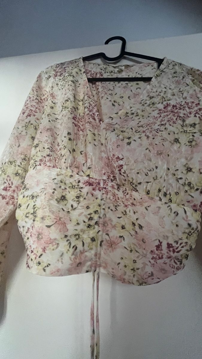 H&M Chemisiers: Bluse mit Blumenmuster – Neuf (Voir description) à Hüntwangen par ric_kyz5 3