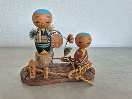 Japanische Kokeshi, handbemalt, Vintage