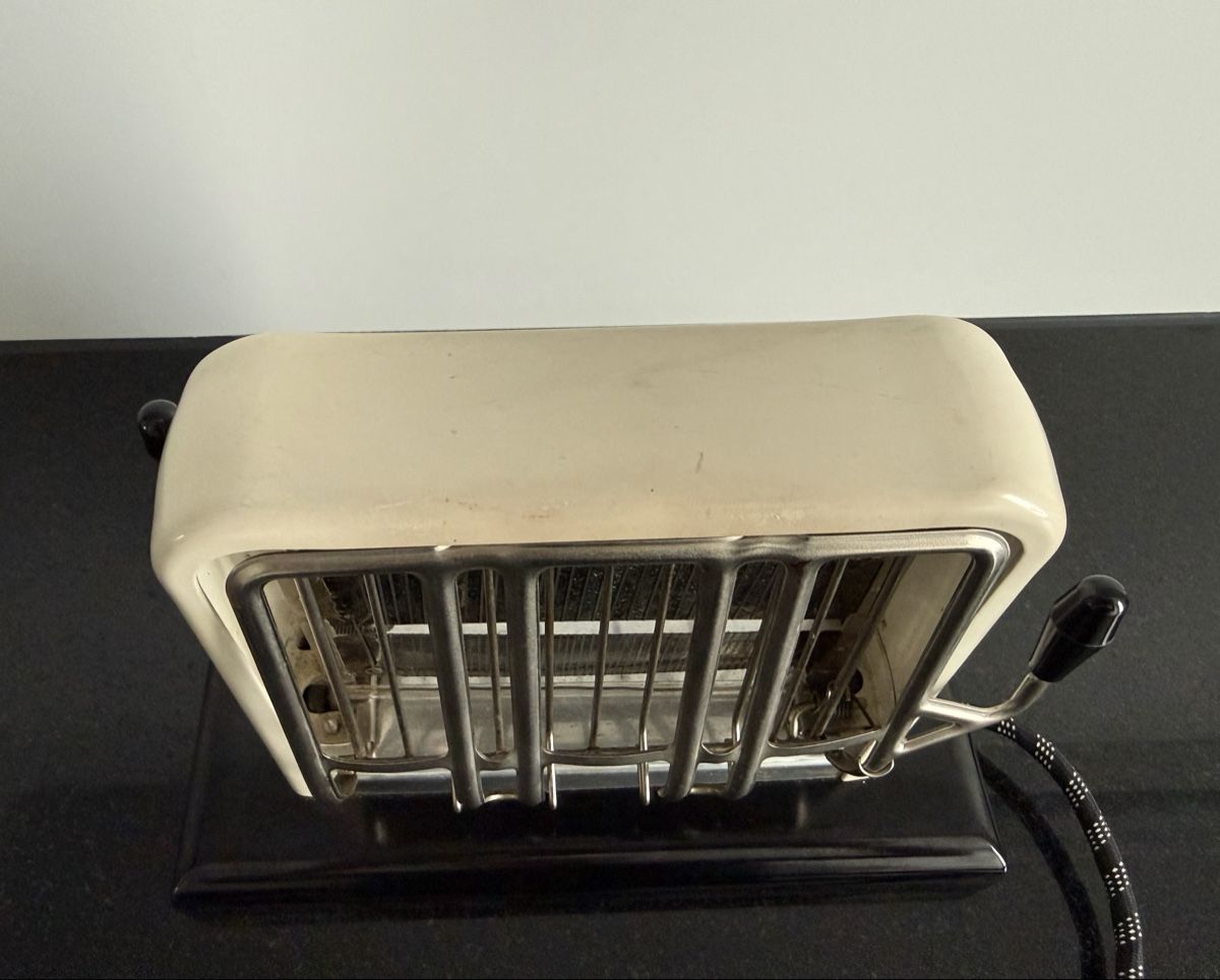 Jura Elettrodomestici da cucina: Vintage Jura Toaster Typ 1119 – Usato da Bern venduto da LM08 4