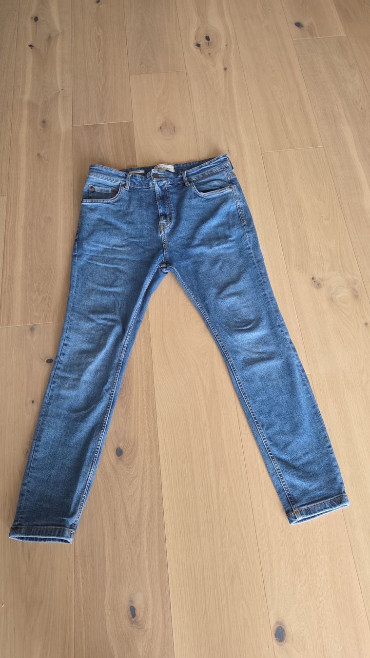 Pull&Bear Jeans: Pull&Bear Jeans, Grösse 44, neuwertig, hellblau – Neu (gemäss Beschreibung) aus Untersiggenthal von utr_6m5b