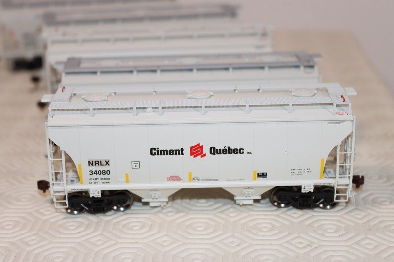 Modellini di ferrovie: 6 Ciment Québec Wagen ( 593 ) – Usato da Kerzers venduto da Winu64 2