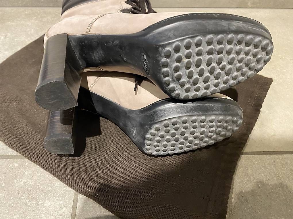 Scarpe da donna: Stivaletti Tod's, Nr.37.5 – Usato da Minusio venduto da may_5qgr 4