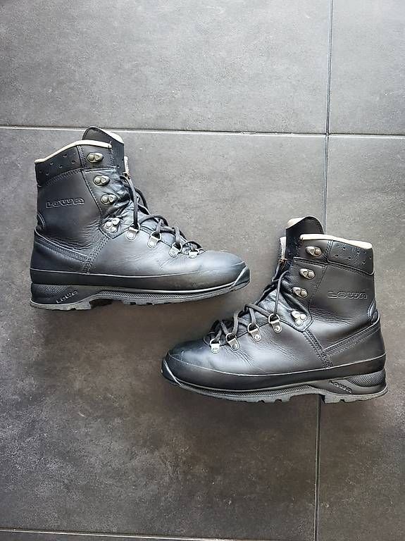 Scarpe da uomo: Lowa Wanderschuhe – Usato da Reinach BL venduto da Thiemo99