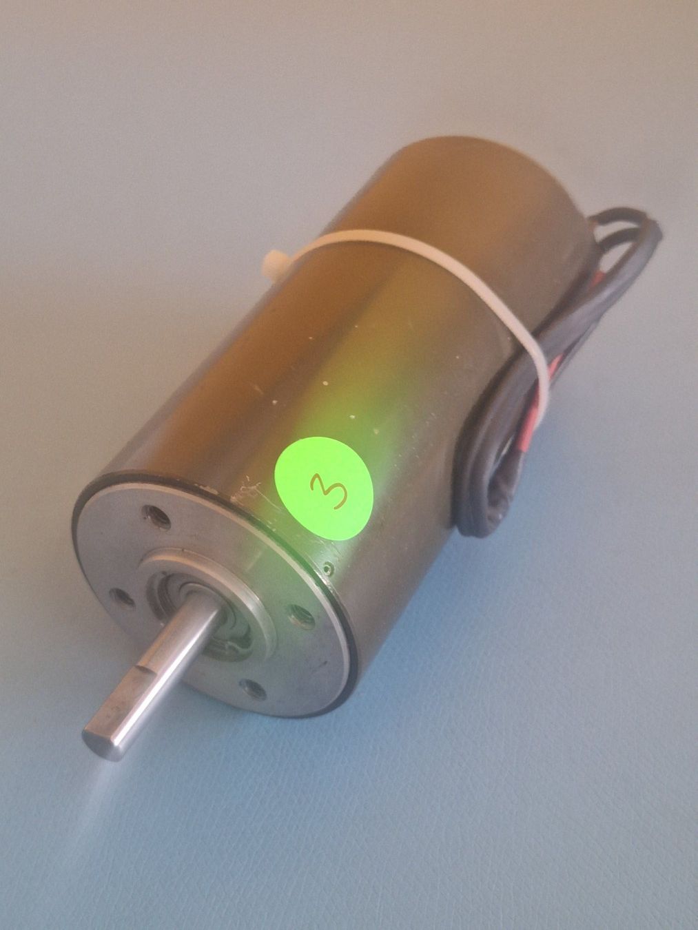 Motori: Maxon DC Motor 80 Watt / 12 Volt – Usato da Richterswil venduto da mutzli72 2