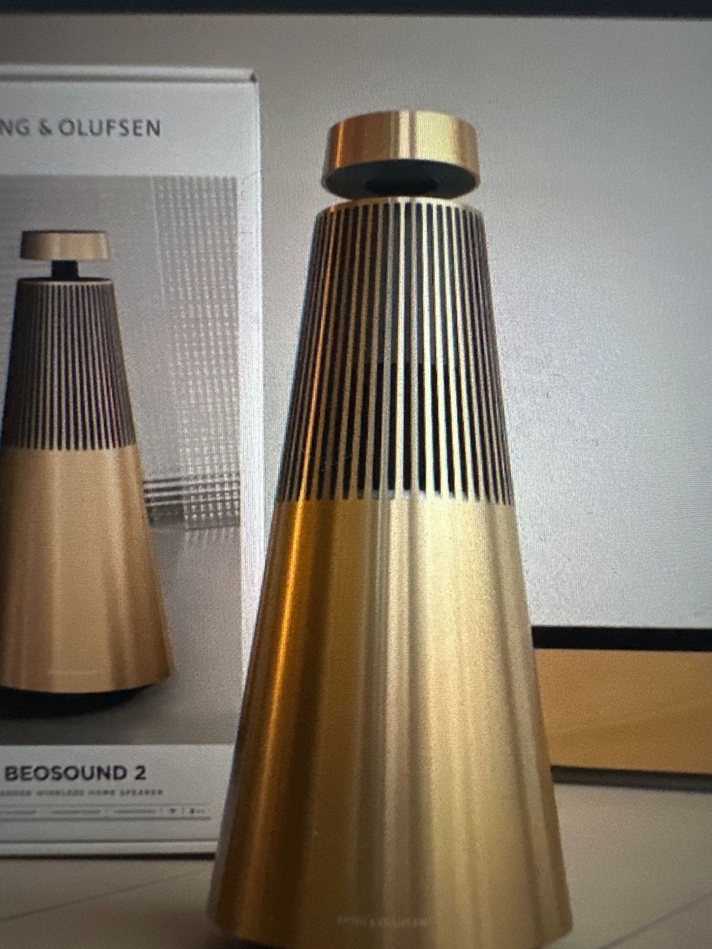 Bang & Olufsen Casse acustiche: Beosound 2, 3rd Gen. Gold tone – Nuovo (secondo la descrizione) da Riggisberg venduto da gee_carlito
